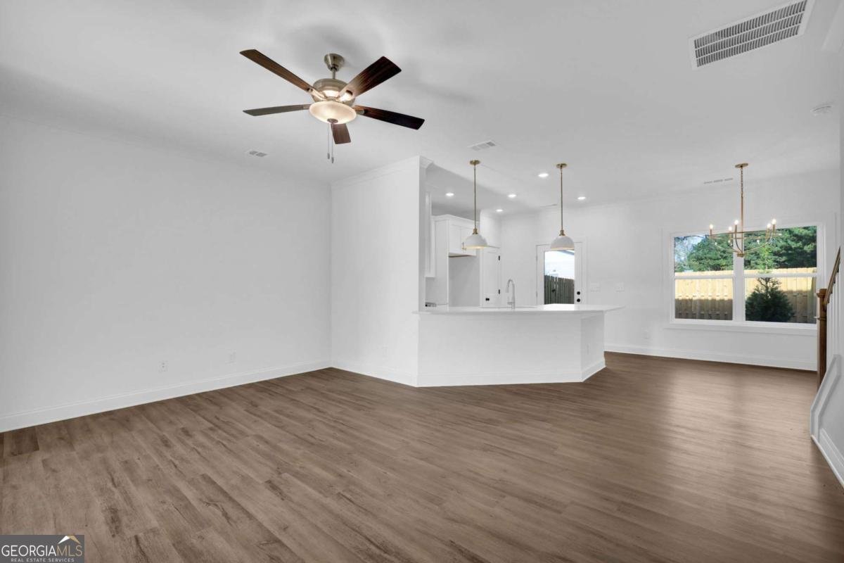 318 Heron Street Ball Ground - 17