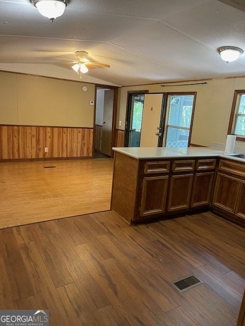 55 Santa Pera Drive Cleveland - 27