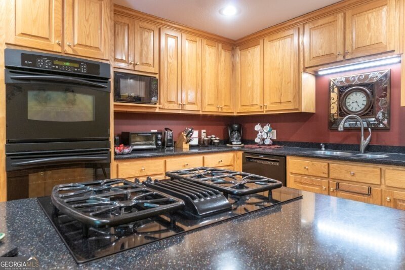 55 Santa Pera Drive Cleveland - 36