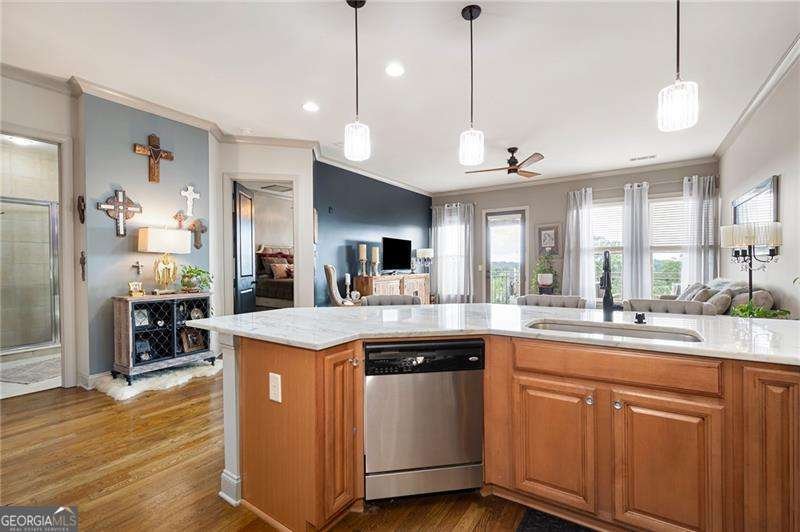 360 Chambers Street Woodstock - 12