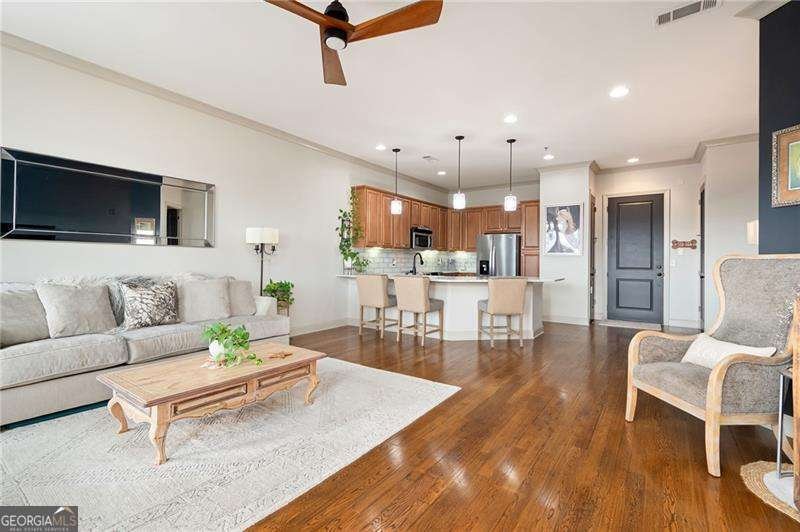 360 Chambers Street Woodstock - 5