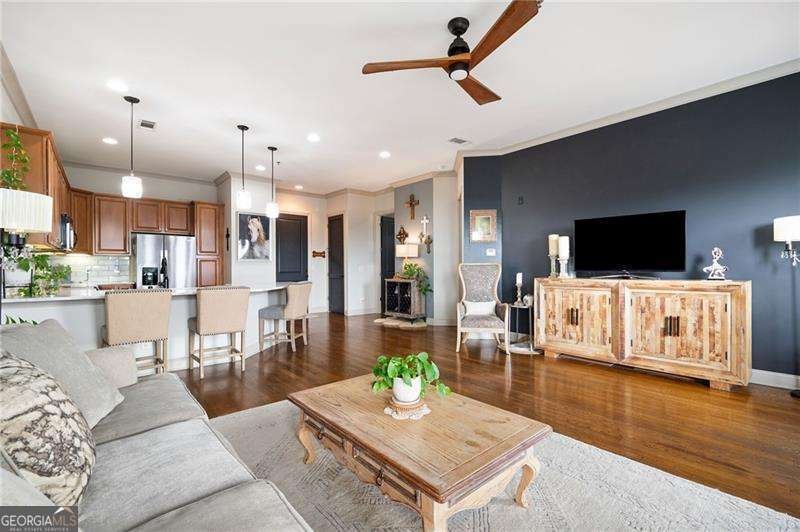 360 Chambers Street Woodstock - 6