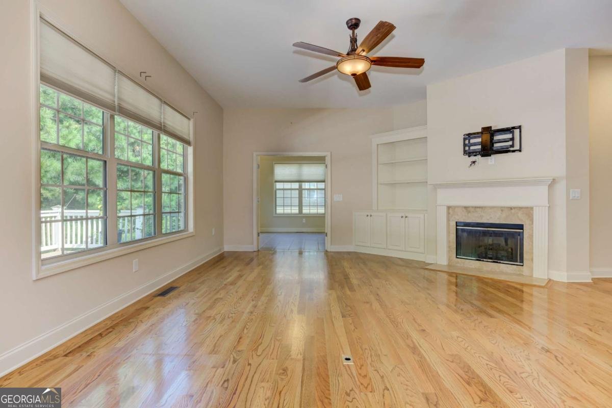 322 Shade Tree Circle Woodstock - 16