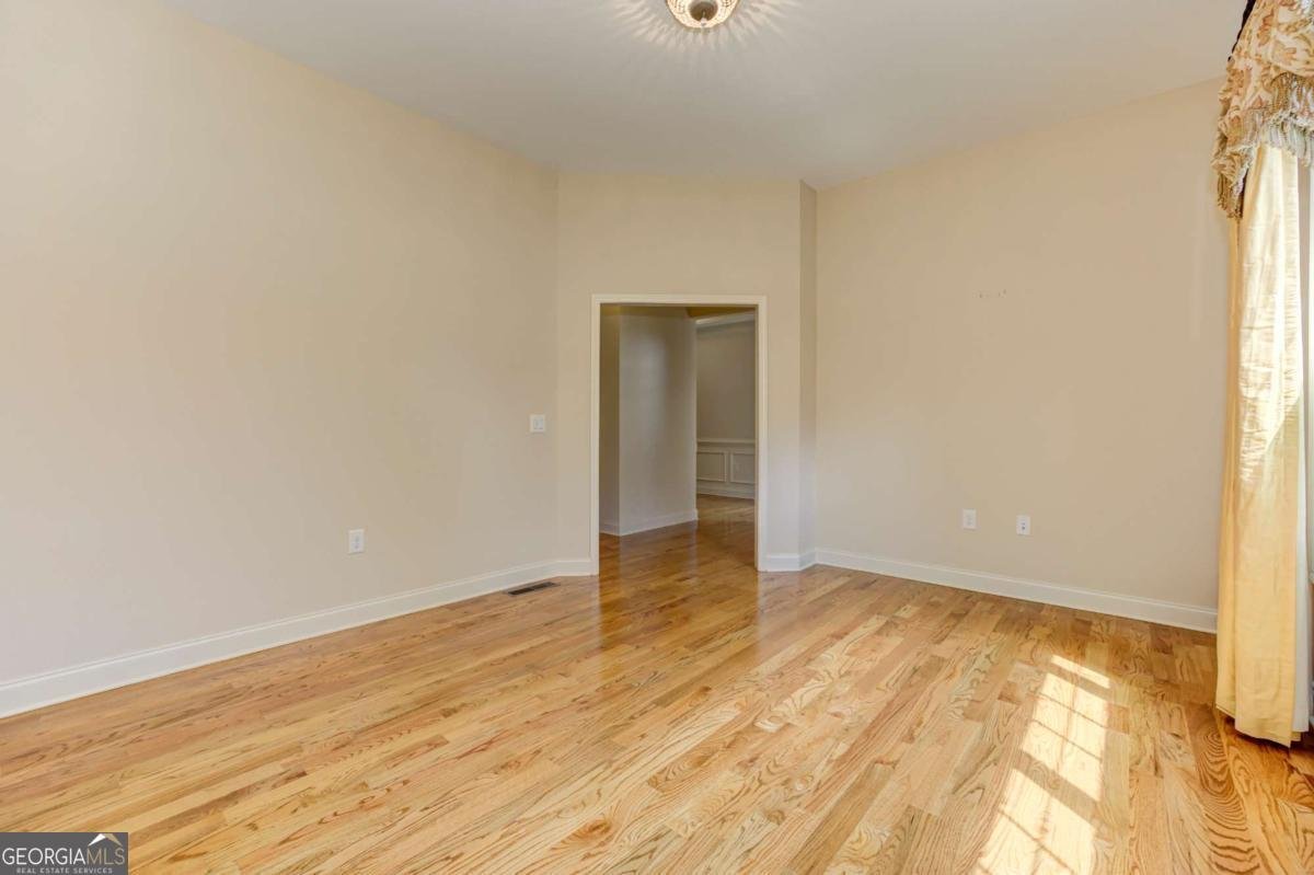 322 Shade Tree Circle Woodstock - 42