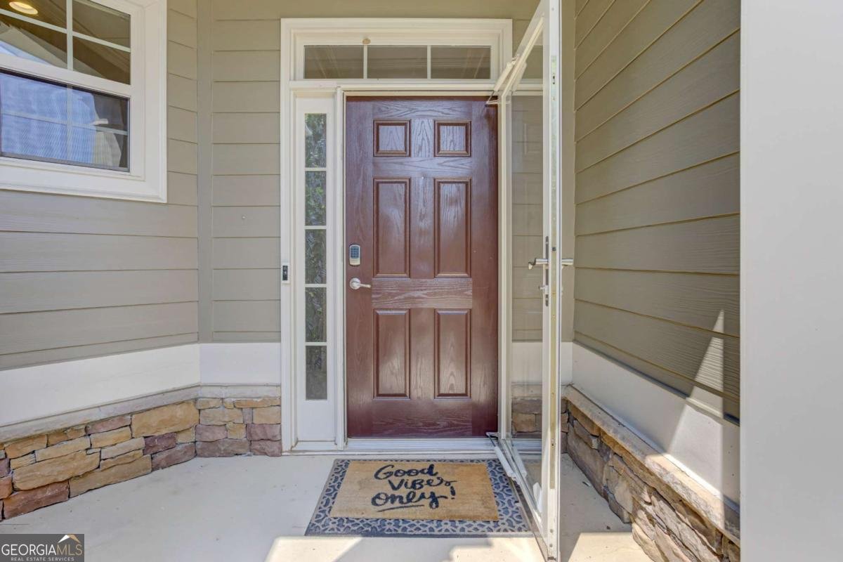 322 Shade Tree Circle Woodstock - 6