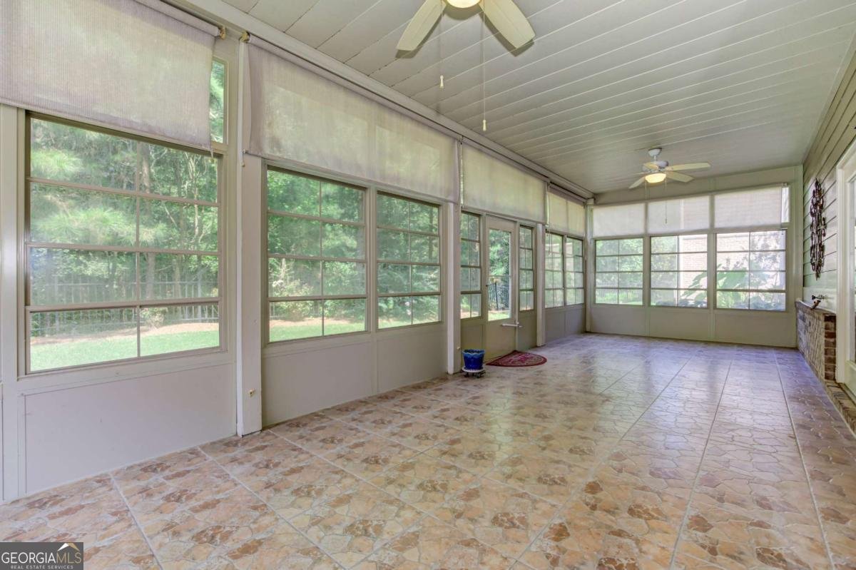 322 Shade Tree Circle Woodstock - 63
