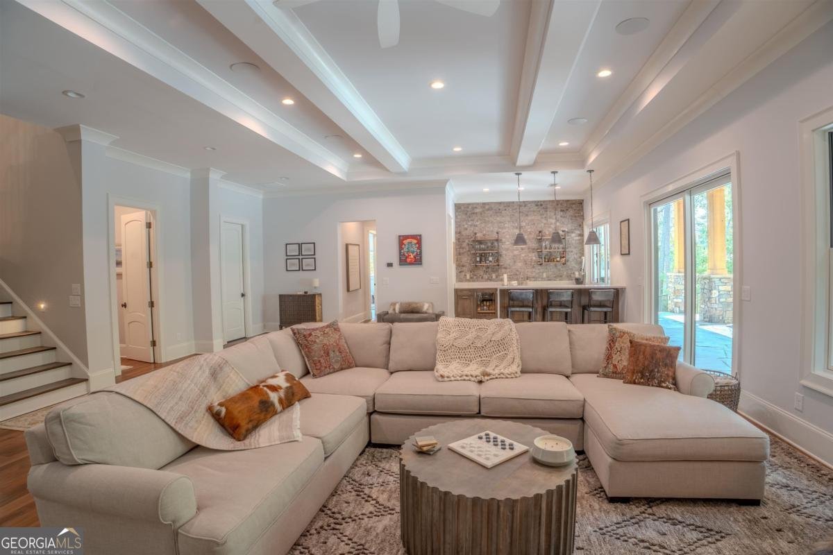 1021 Cavalier Cove Greensboro - 23