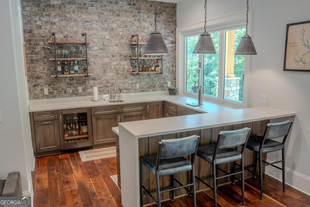 1021 Cavalier Cove Greensboro - 24