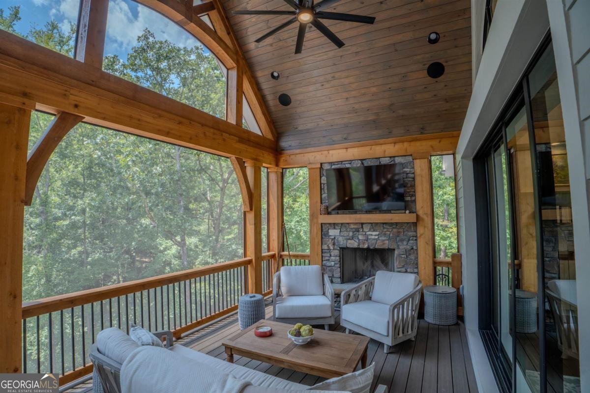 1021 Cavalier Cove Greensboro - 36