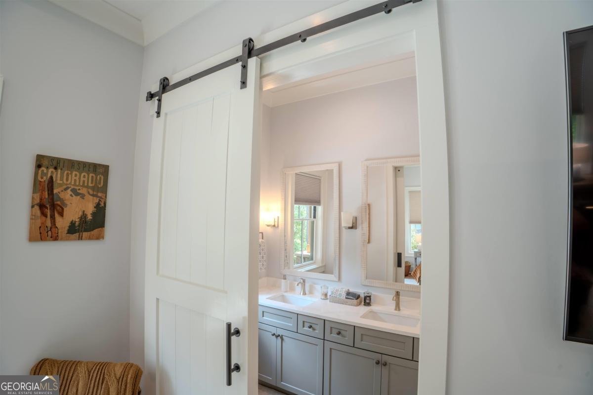 1021 Cavalier Cove Greensboro - 44
