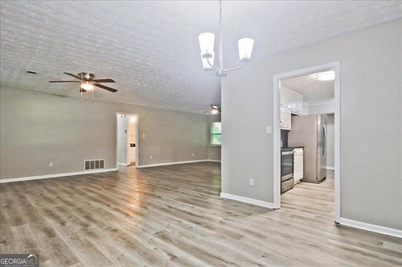 117 BELAIR Lane Stockbridge - 15
