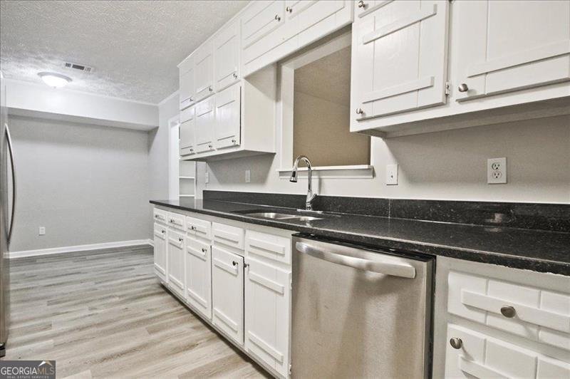 117 BELAIR Lane Stockbridge - 19