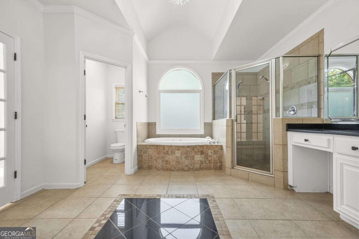 4520 Mossey Drive Lithonia - 22