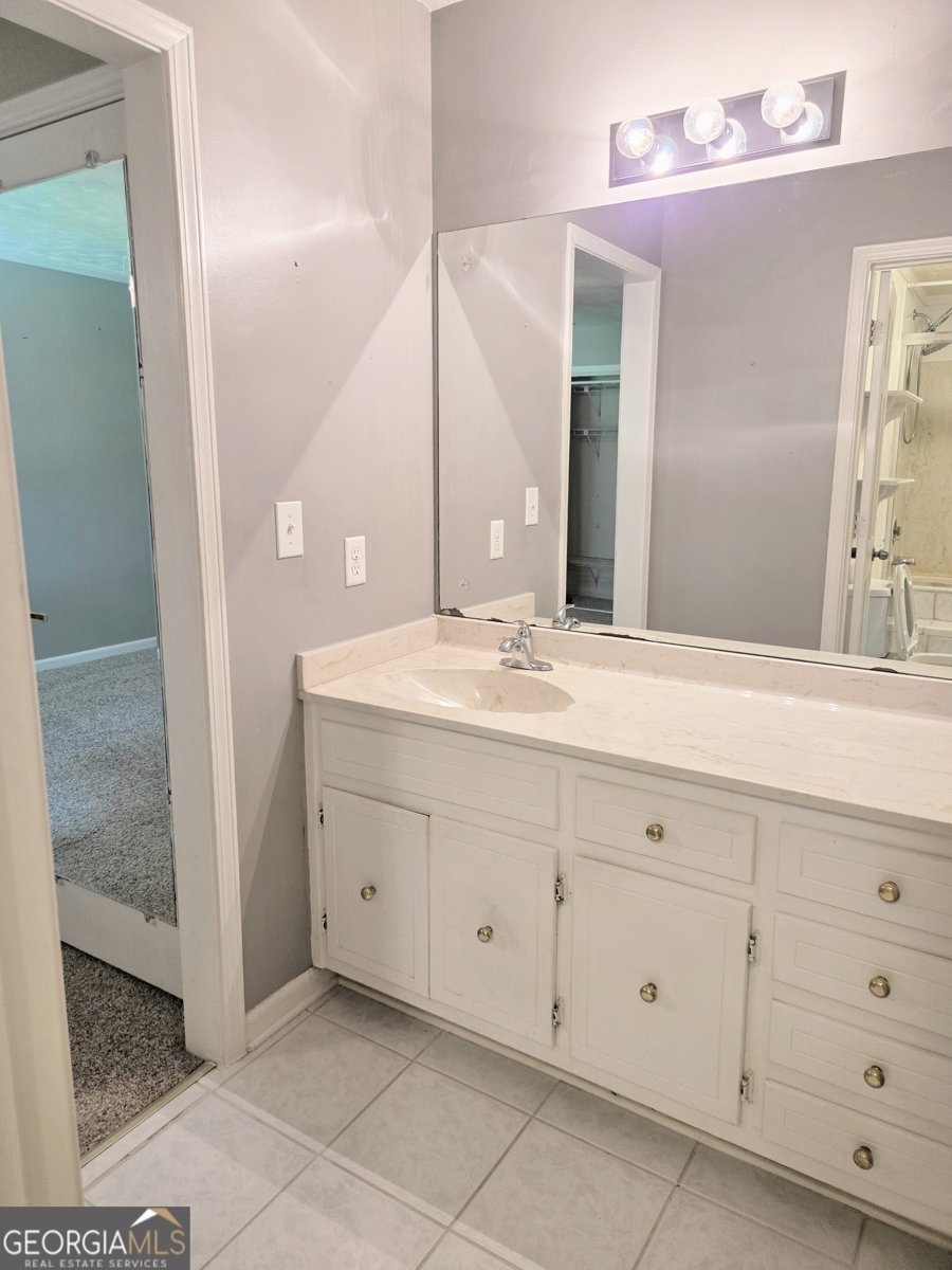 2551 Highland Golf Course Drive Conyers - 37