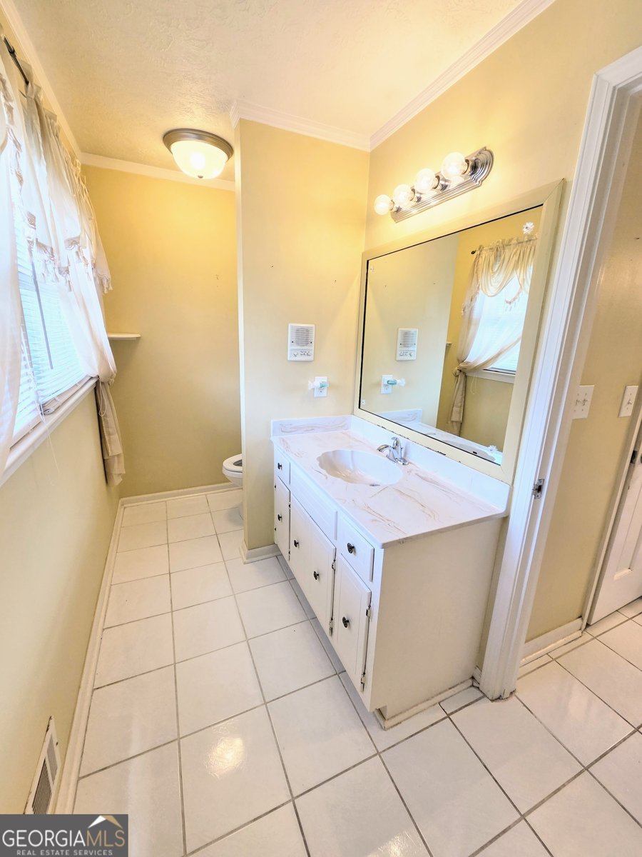 2551 Highland Golf Course Drive Conyers - 46