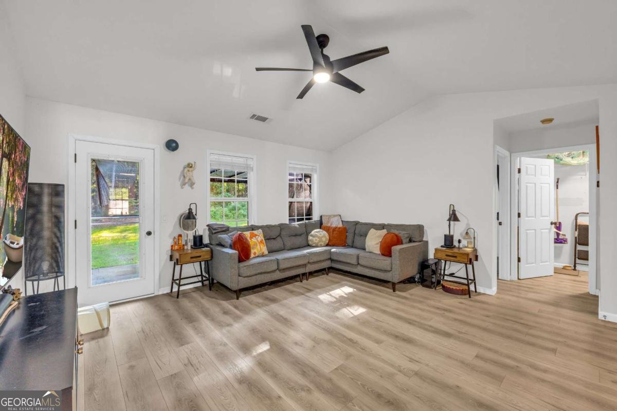 624 Red Fox Lane Auburn - 5