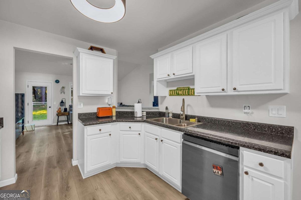 624 Red Fox Lane Auburn - 8