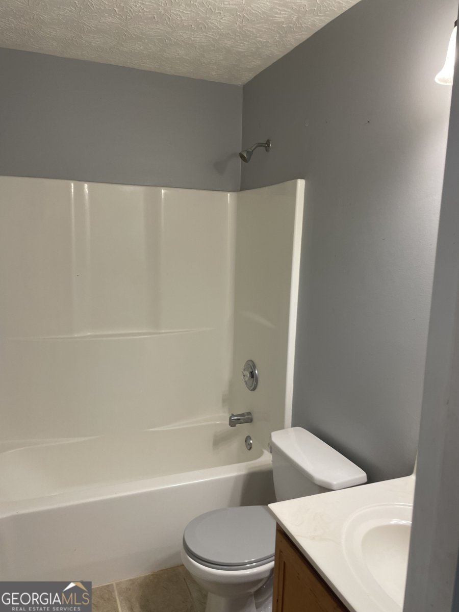 101 Bridgemill Drive Hampton - 17