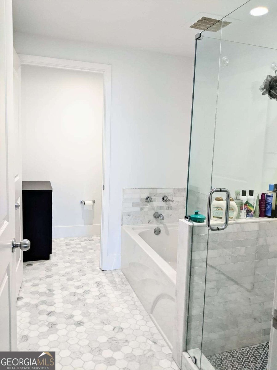 3338 Peachtree Road Atlanta - 14