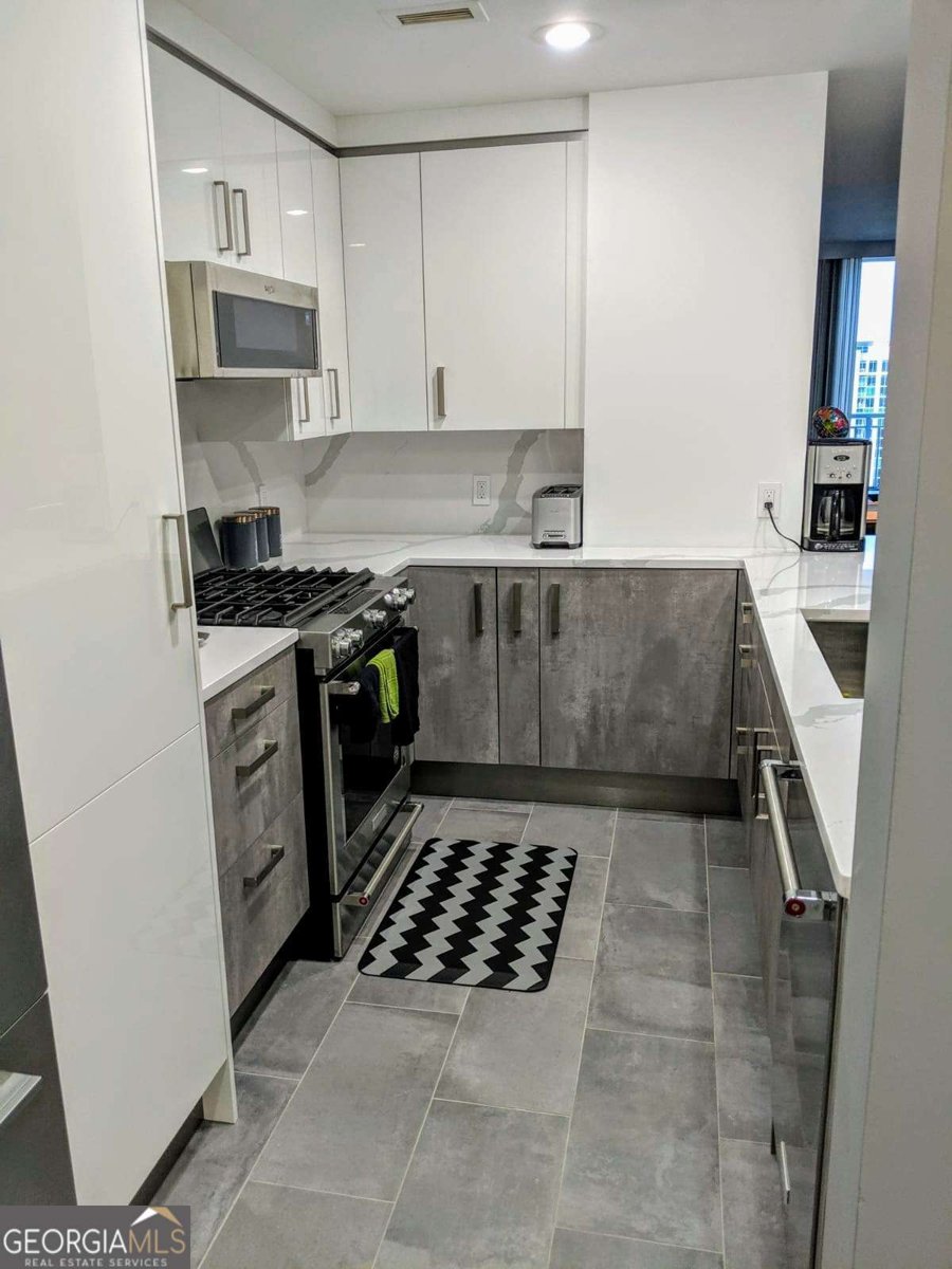 3338 Peachtree Road Atlanta - 6