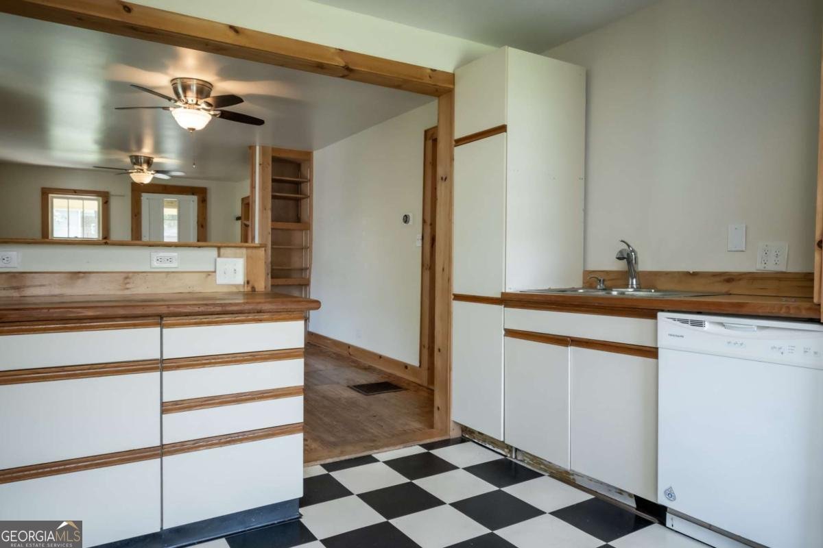 195 Beulah Avenue Athens - 16