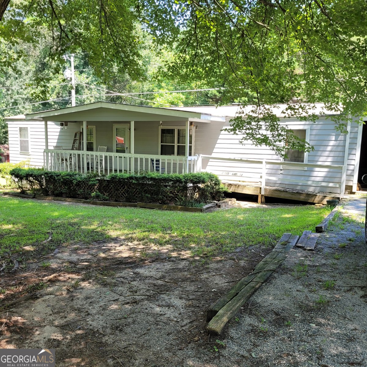 1820 Ridge Road Cumming - main photo