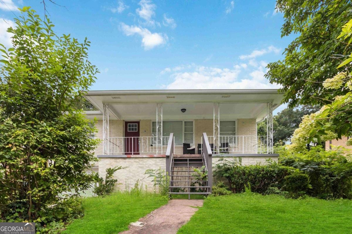 2699 Lincoln Court Atlanta - 1