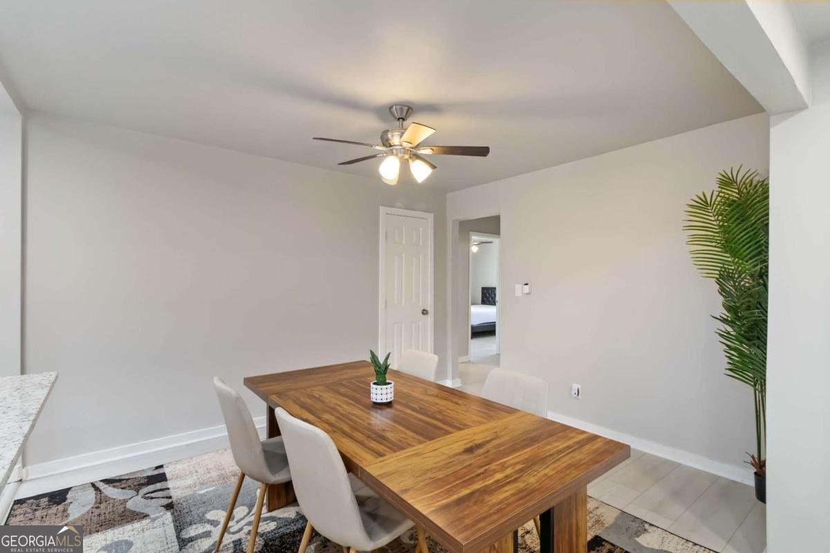 2699 Lincoln Court Atlanta - 14