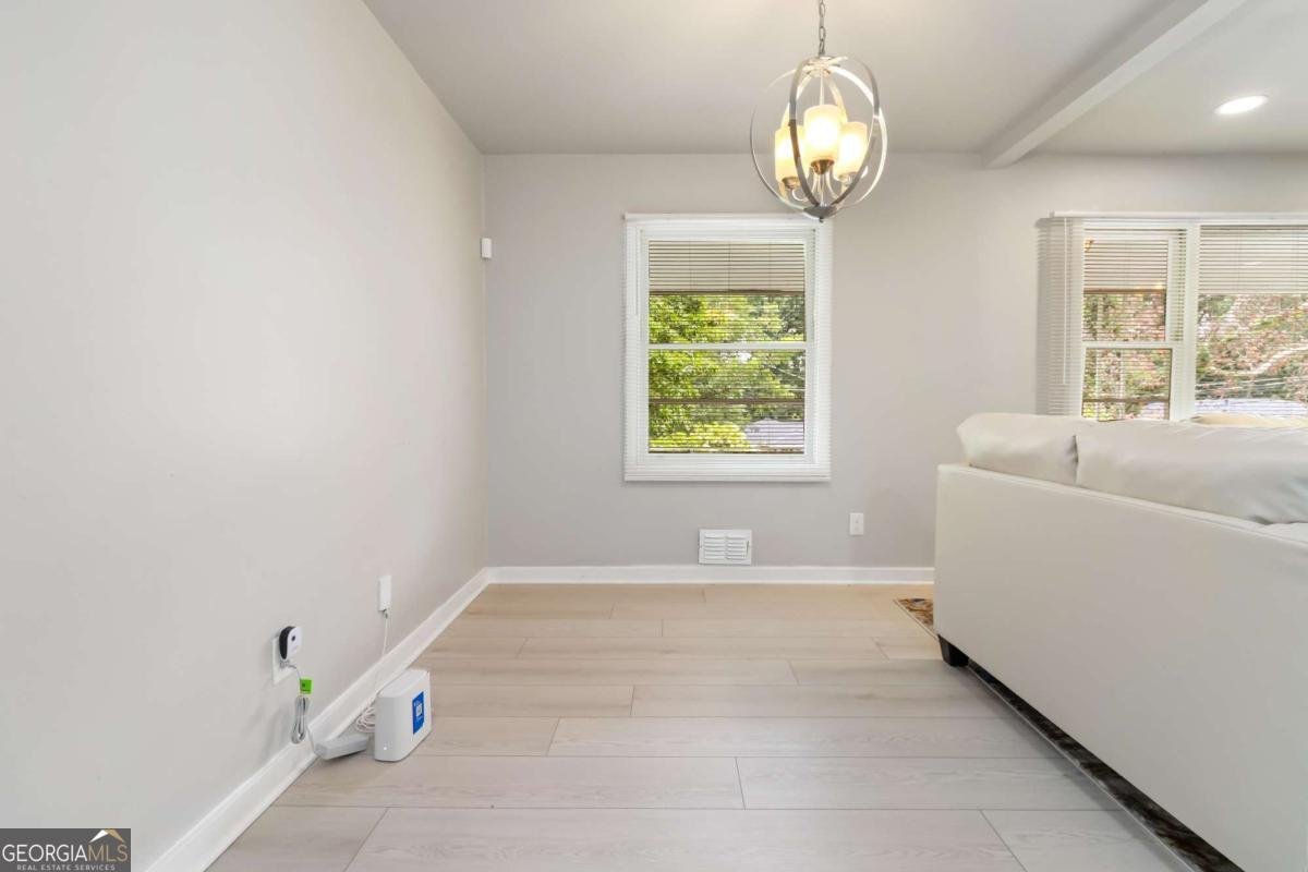 2699 Lincoln Court Atlanta - 35