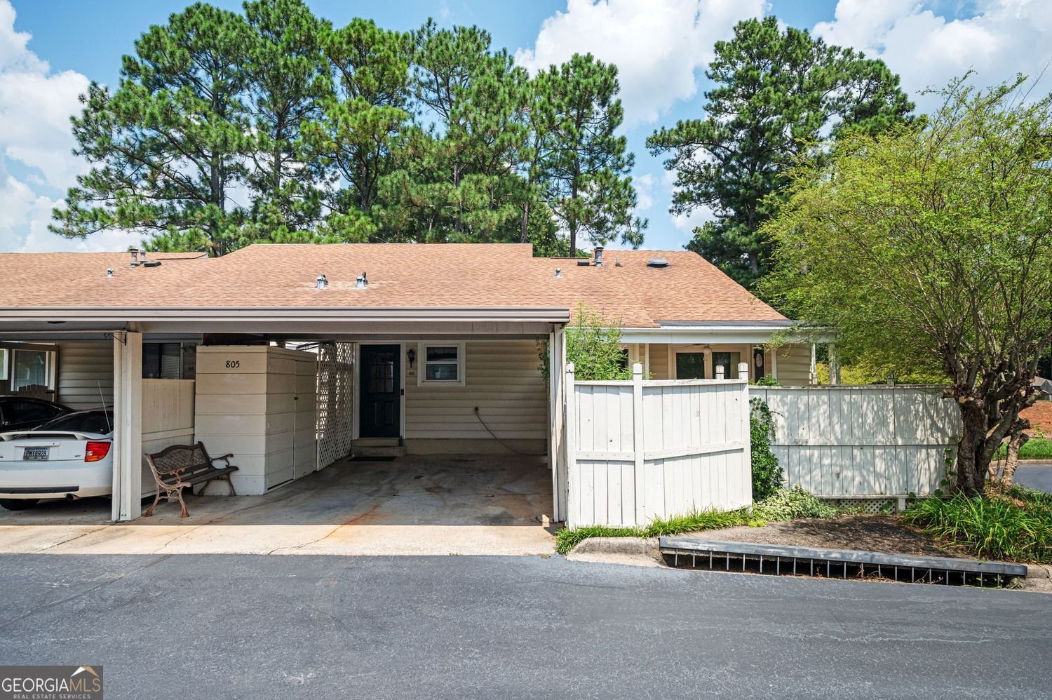 805 Serramonte Drive Marietta - 27