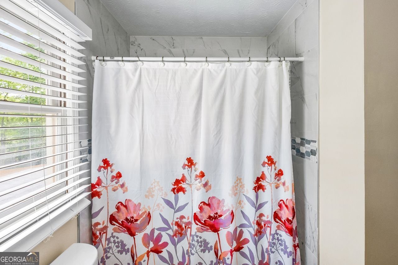 1384 SUNRISE Way Lawrenceville - 18