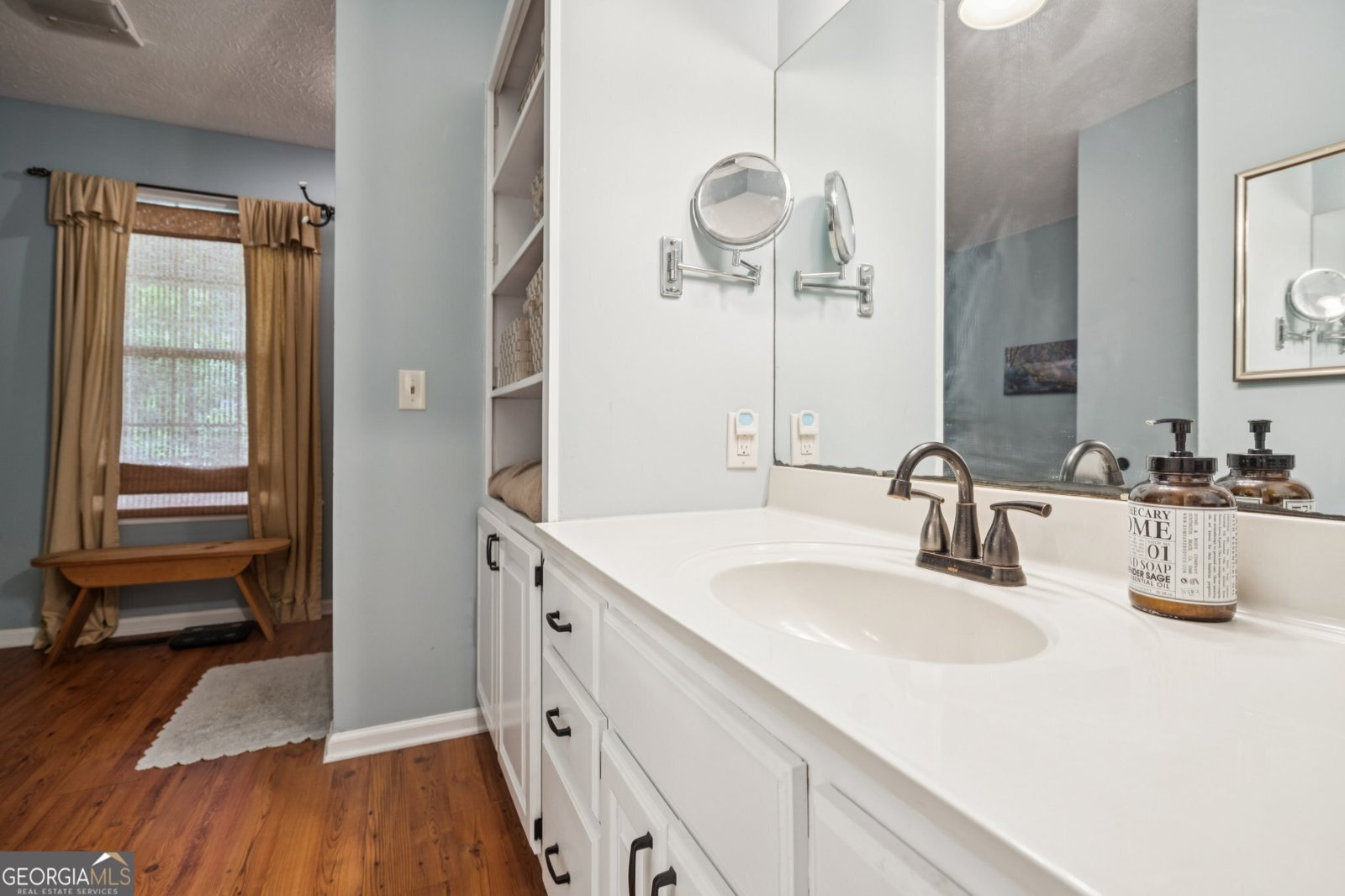 11 Bonanza Lane Tiger - 20