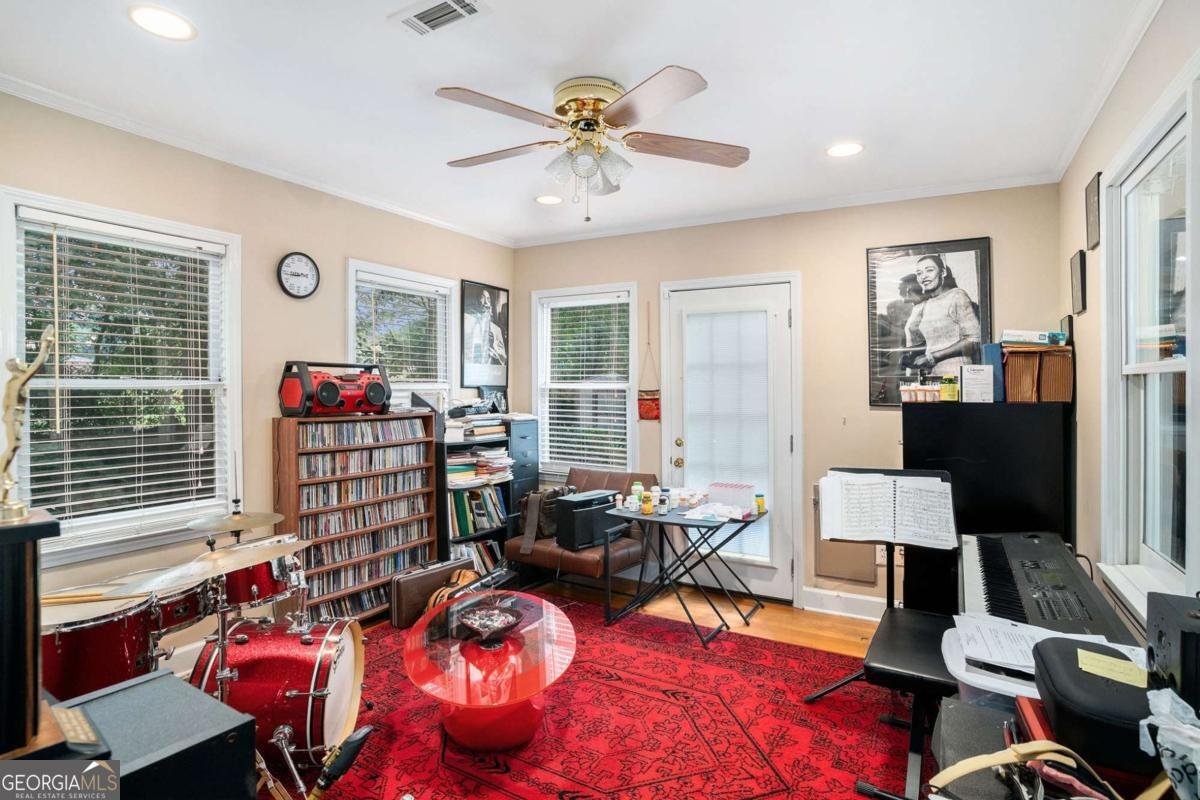 40 Wentworth Drive Oxford - 16