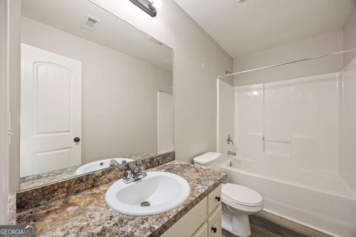 1529 Blakewood Trail Bethlehem - 16