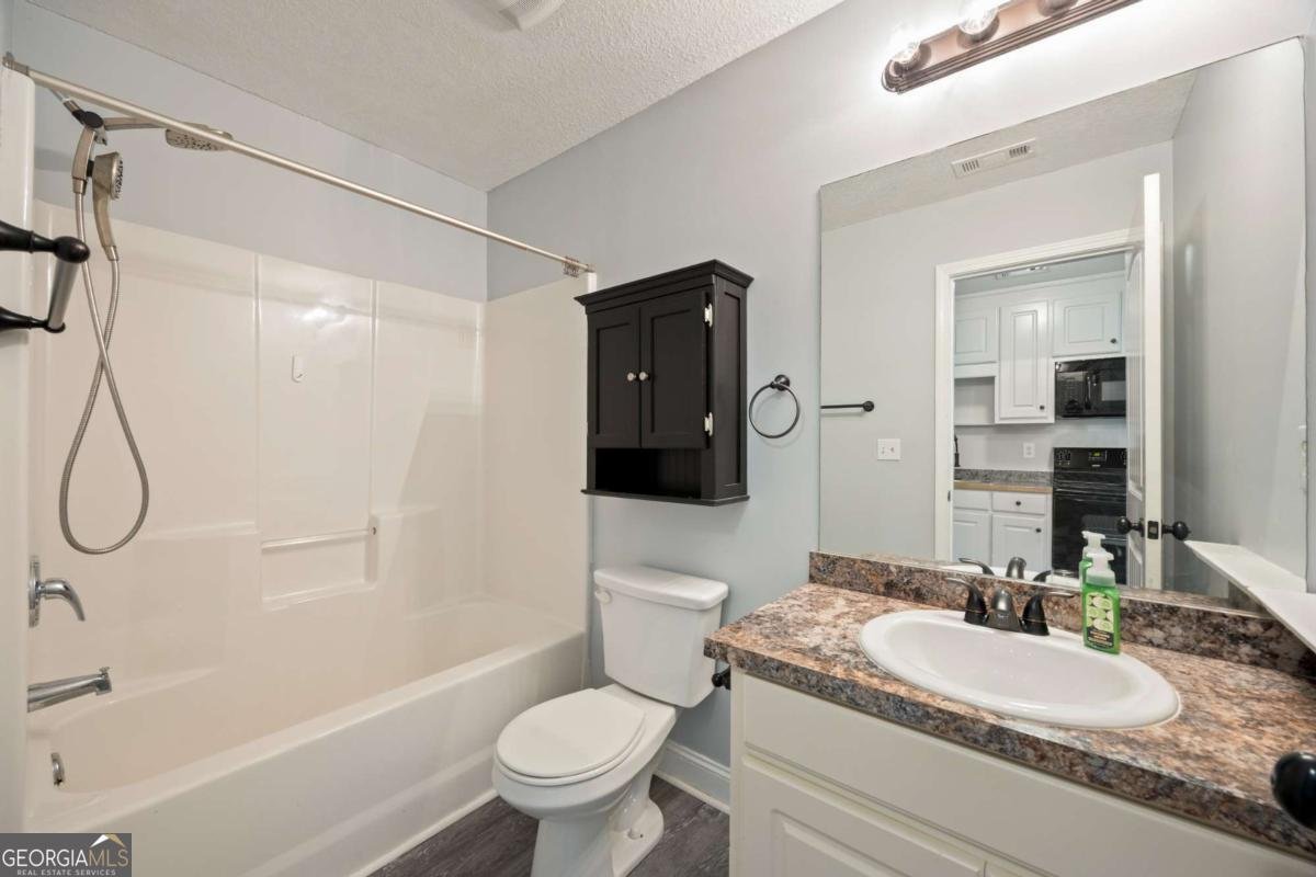 1529 Blakewood Trail Bethlehem - 29