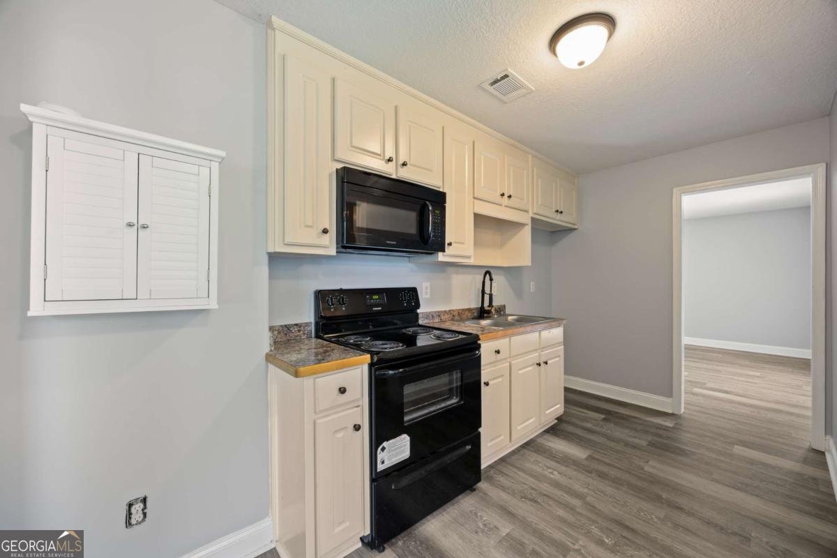 1529 Blakewood Trail Bethlehem - 31