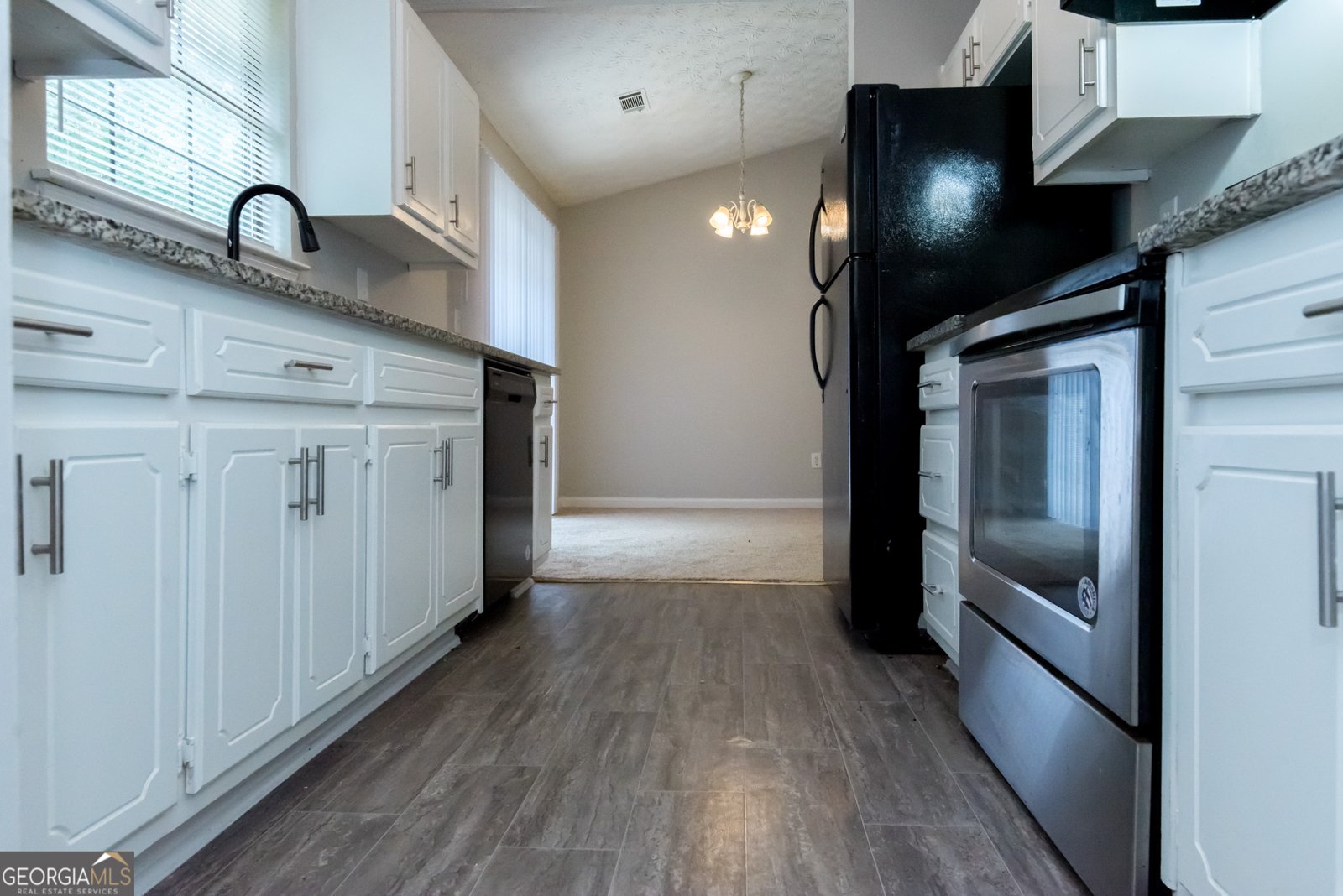 164 Adrian Drive Stockbridge - 29
