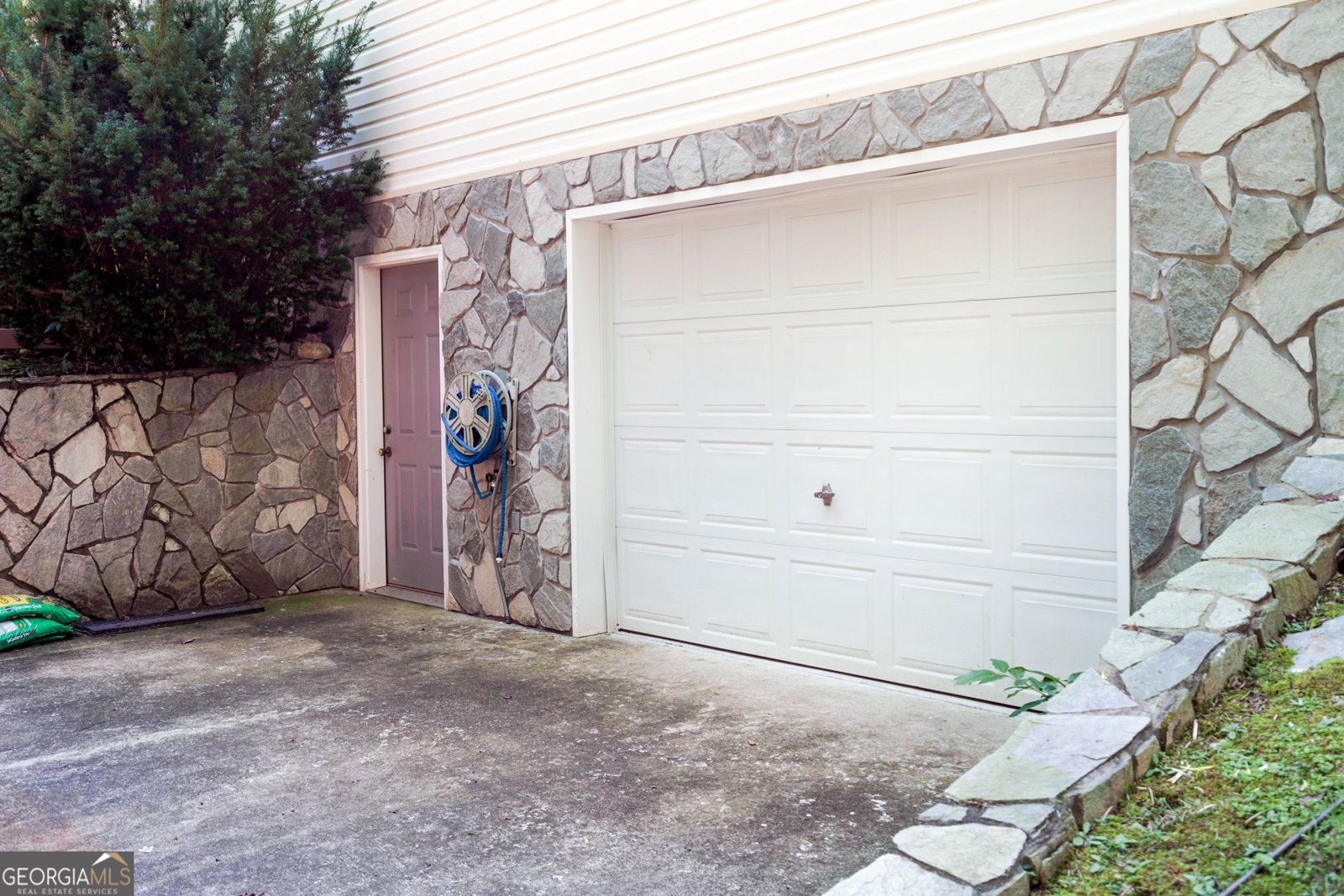 211 Oakcrest Drive Epworth - 66