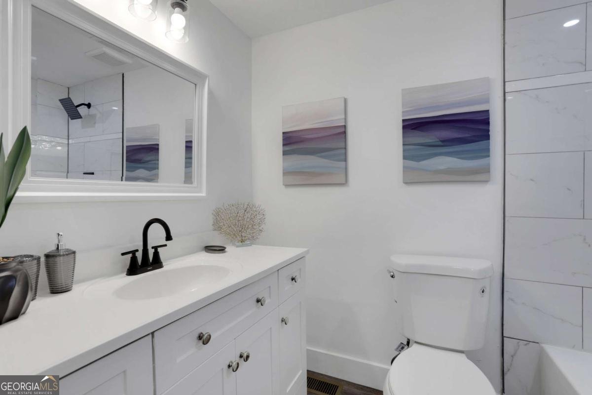 2466 Old Hapeville Road Atlanta - 24