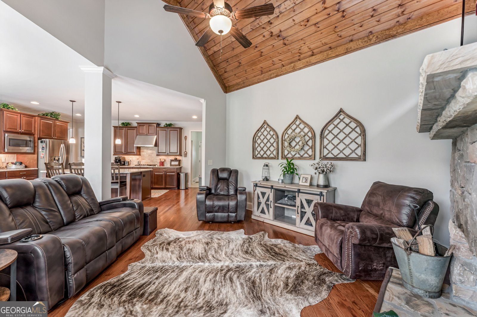 6435 Lakeaires Drive Cumming - 21