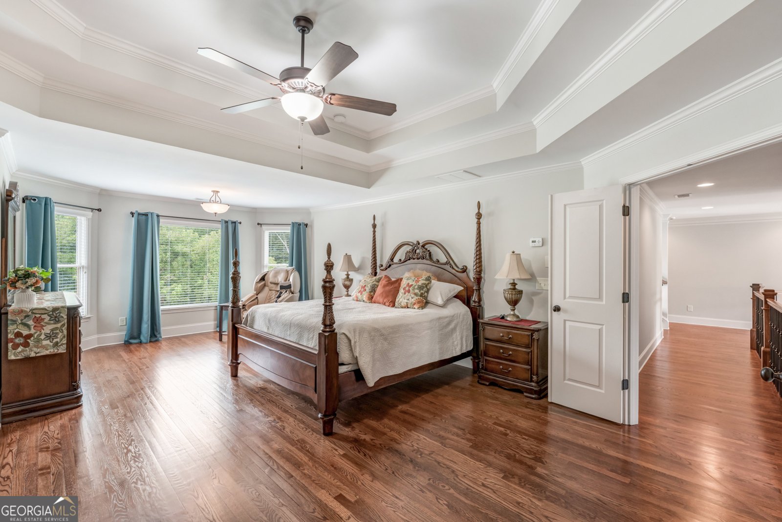 6435 Lakeaires Drive Cumming - 29