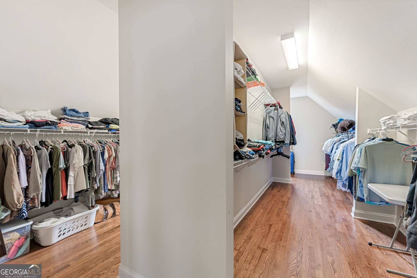 6435 Lakeaires Drive Cumming - 34
