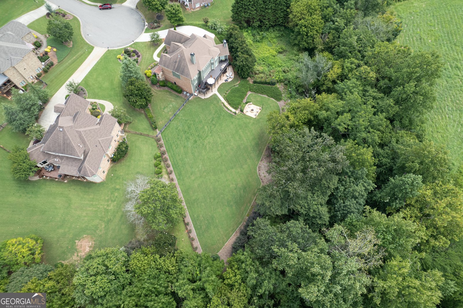 6435 Lakeaires Drive Cumming - 62