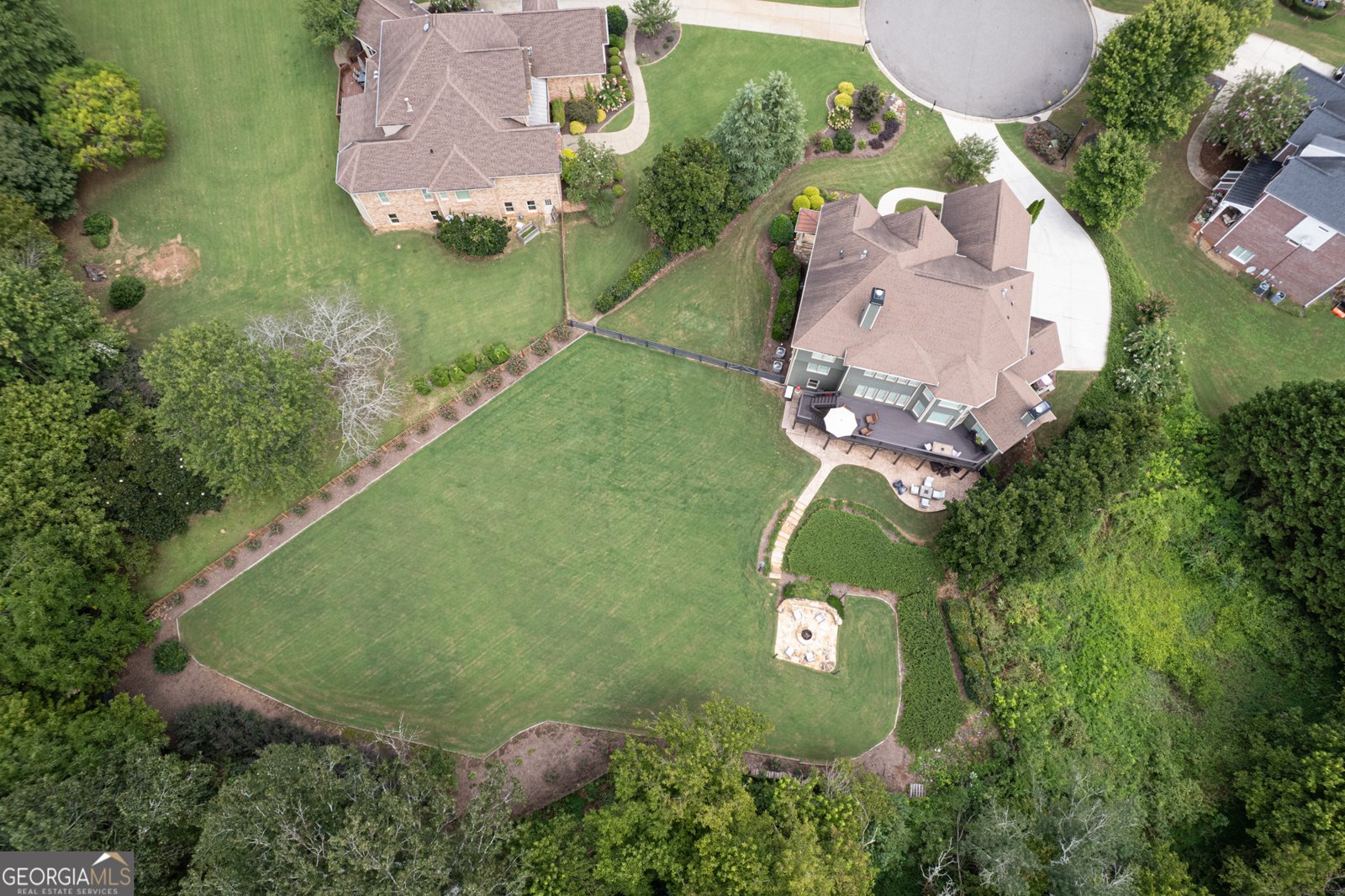 6435 Lakeaires Drive Cumming - 63