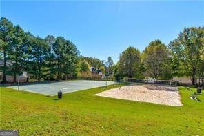 6435 Lakeaires Drive Cumming - 76