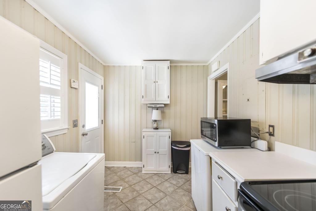 1403 Elizabeth Avenue Perry - 3