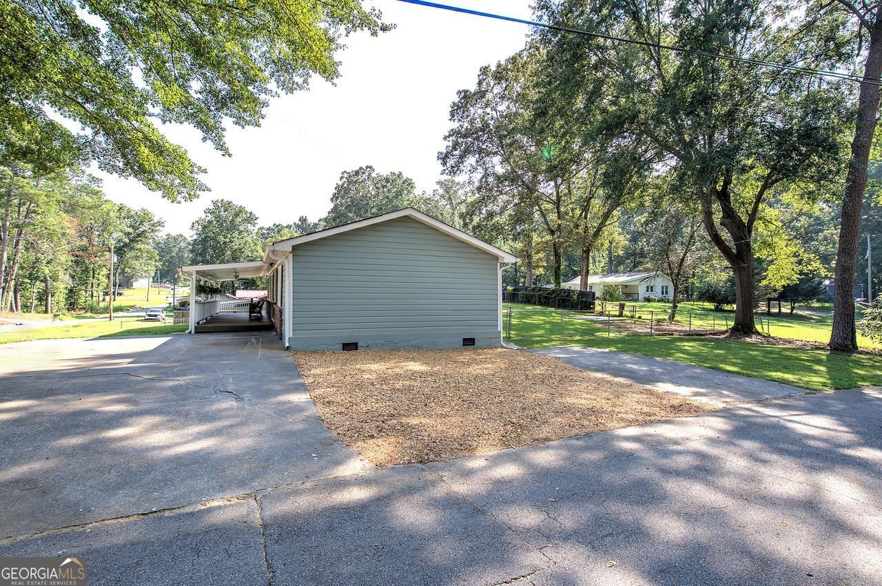 4749 COX Acworth - 18