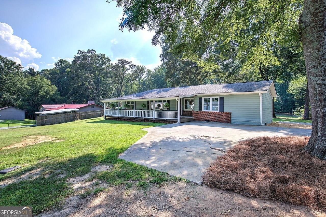 4749 COX Acworth - 23