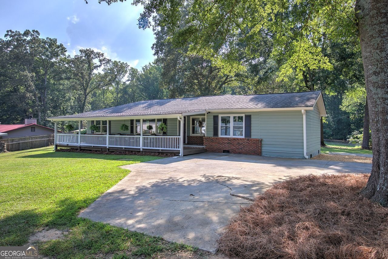 4749 COX Acworth - 33
