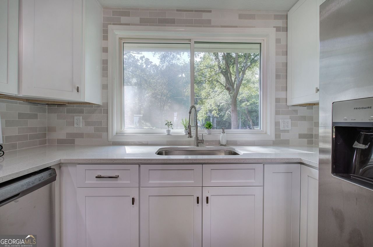 4749 COX Acworth - 41